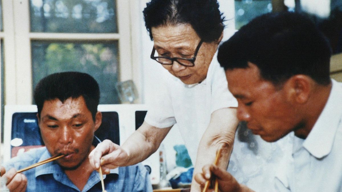 Ve věku 95 let zemřela v exilu lékařka, která v Číně odhalila epidemii AIDS